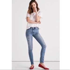 LUCKY BRAND Ava Mid Rise Skinny Jean With Ditsy Bug Embroidery Size 0/25